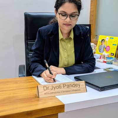 Dr. Jyoti Pediatric Dentist Smiletec Dental